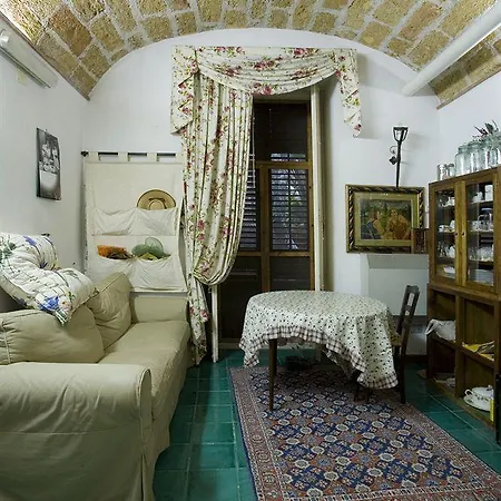Bed & Breakfast Cleopatra 3*